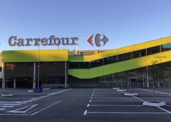 Carrefour de Salcedo, Pontevedra